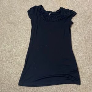 soprano, black short tee